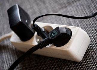 Sprzedaż agregatów prądotwórczych – jak wybrać najlepszego sprzedawcę? Sprzedaż agregatów prądotwórczych