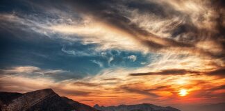 Ile godzin Lampa projektora?