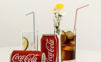 Czy Coca Cola usuwa kamień?