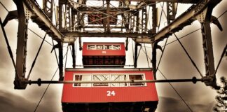 Czym umyć kabinę prysznicową z powłoką Easy Clean?