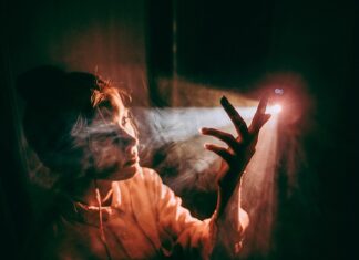 Czy warto kupić projektor do domu? Czy warto kupić projektor do domu?