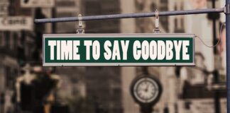 Jak się pozbyć wgnieceń na dywanie?