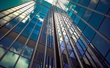 Jak tanio zmienić fronty szafek kuchennych? Jak tanio zmienić fronty szafek kuchennych?