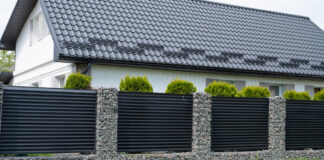 Malowanie ogrodzenia betonowego