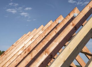 Cieśla w projektowaniu więźby dachowej